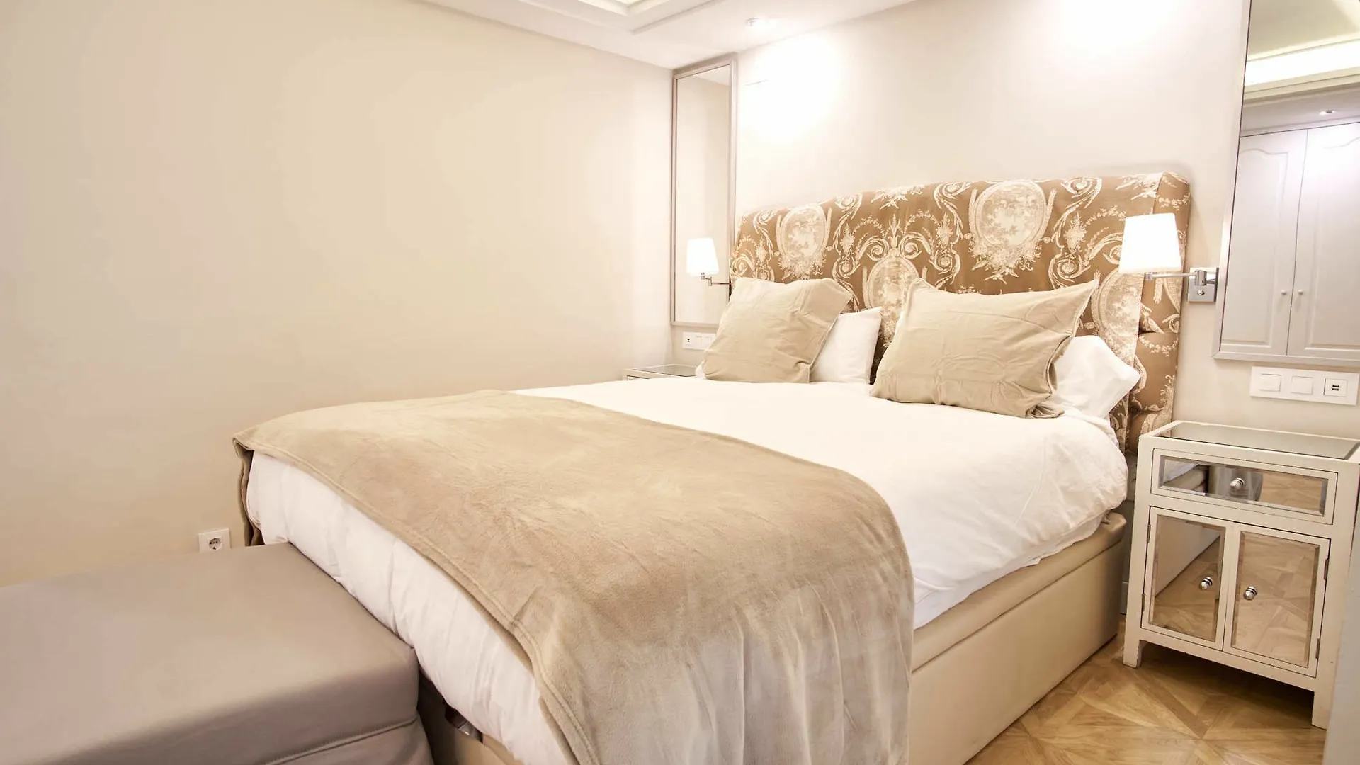 Duplex De Lujo En Palacio Junto Catedral Seville