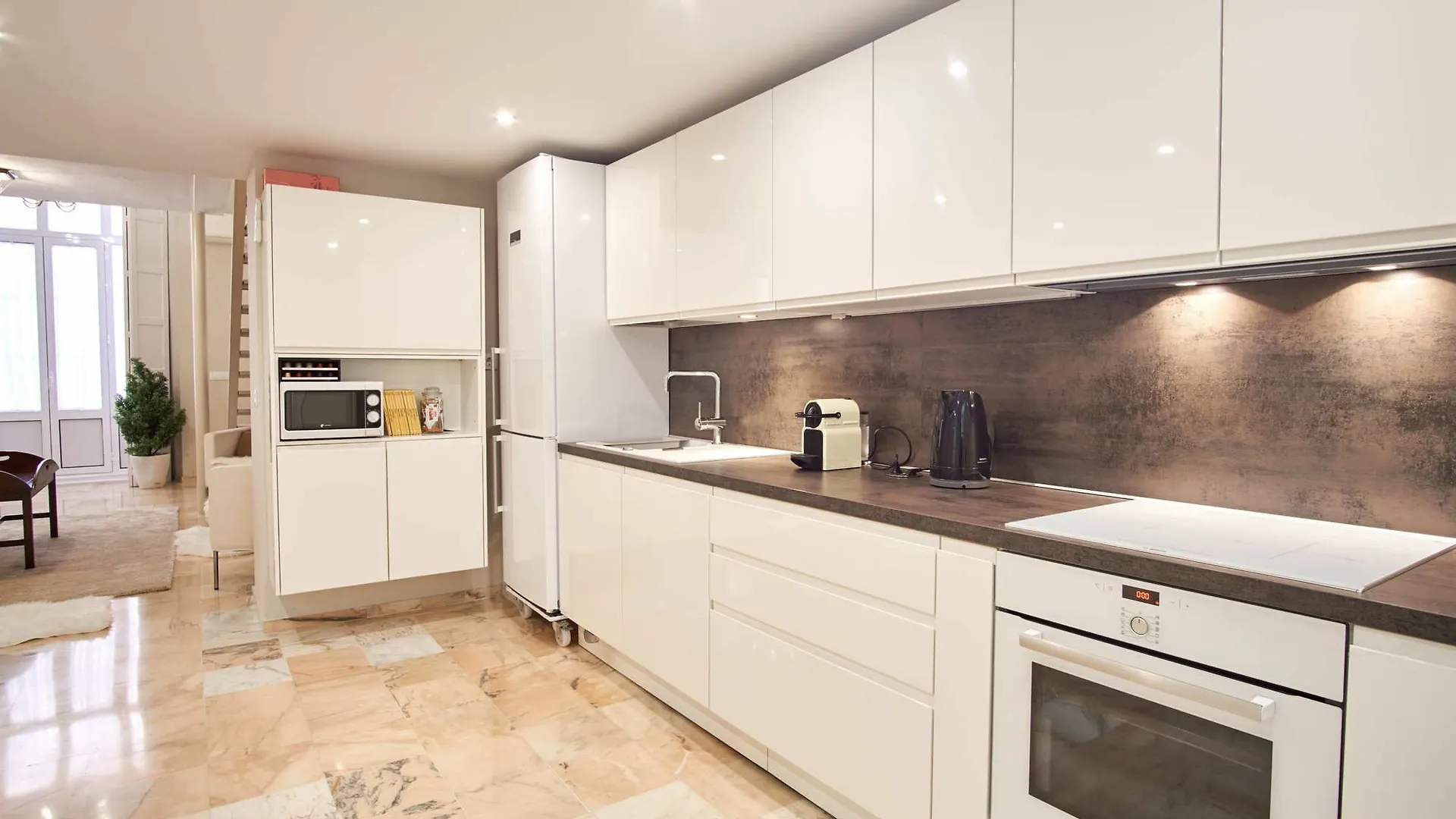 Apartment Duplex De Lujo En Palacio Junto Catedral Seville Spain